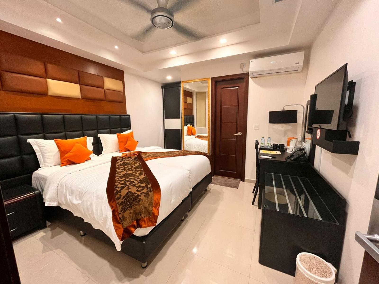 Rivethi Beach Hulhumale Exterior photo