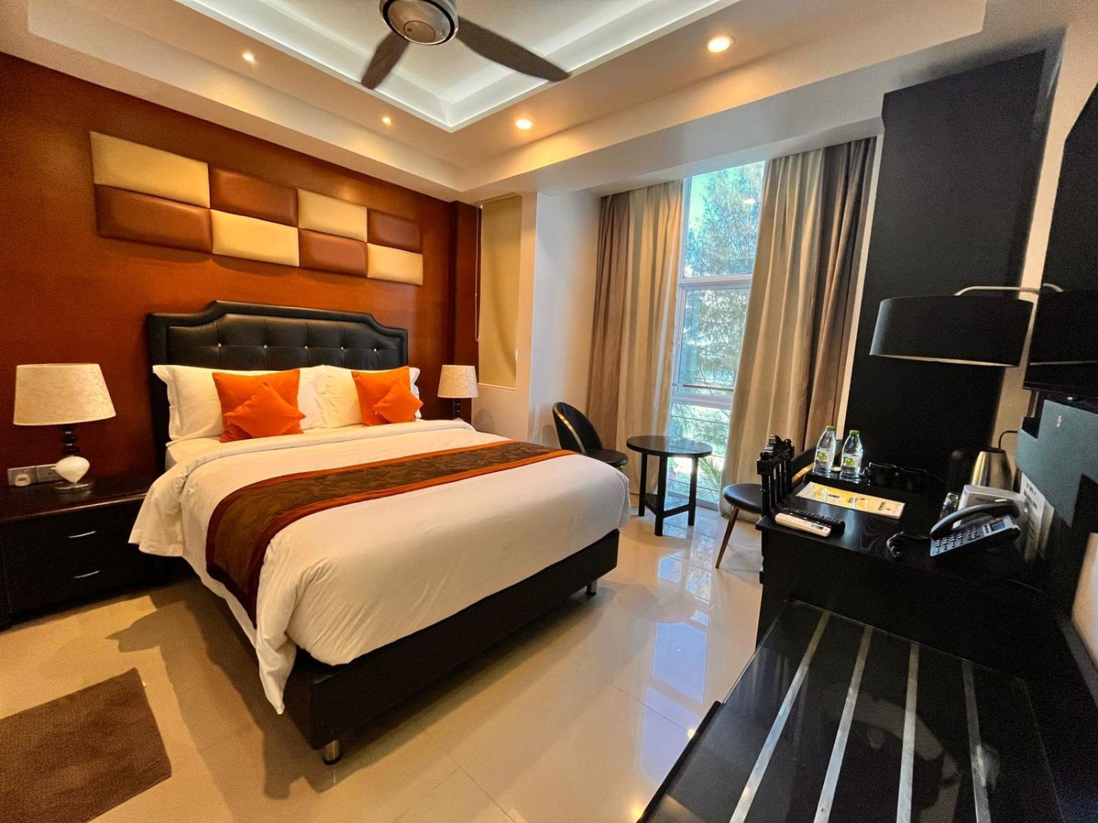 Rivethi Beach Hulhumale Exterior photo