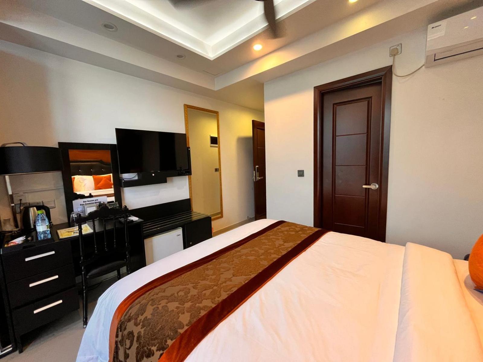 Rivethi Beach Hulhumale Exterior photo